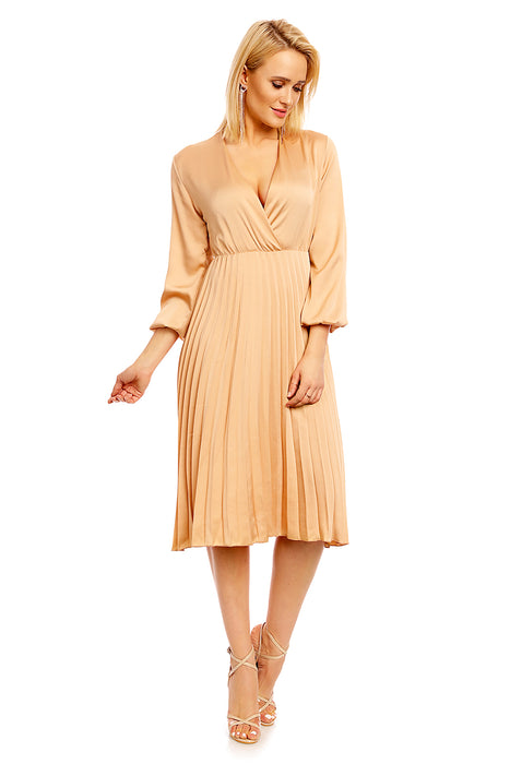 Pleated midi dress with V-neck long sleeve gold